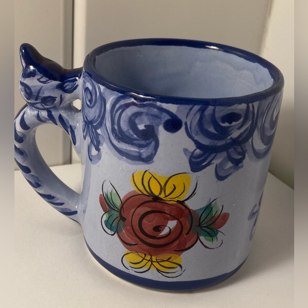 Vintage MUG Vestal Made in Portugal BLUE CAT FACE on handle Floral Painted Cup
